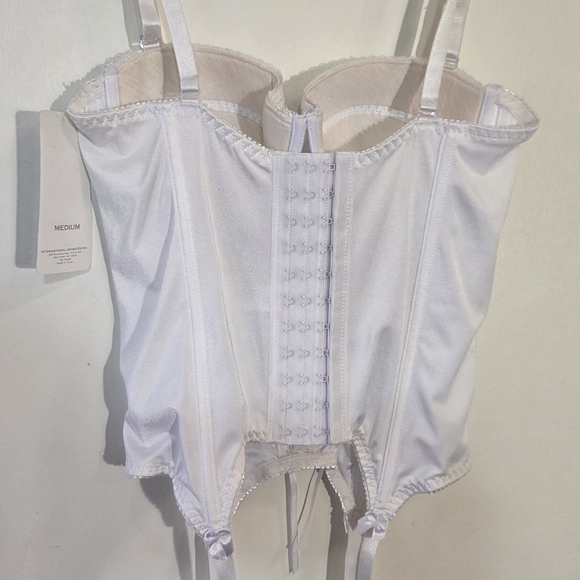 NWT Rene Rofe Bridal Collection Lingerie - Picture 10 of 13